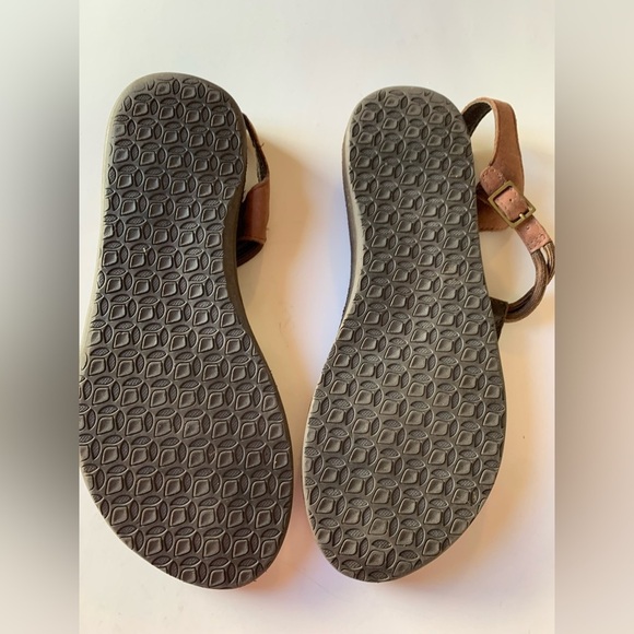 Reef Leather Sandals - Picture 5 of 5